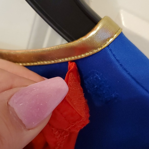 Girl's Wonder Woman Dress size XL (16) - Picture 3 of 5